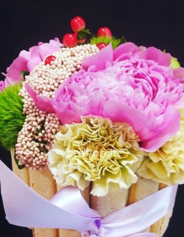 Torta floreale golosa