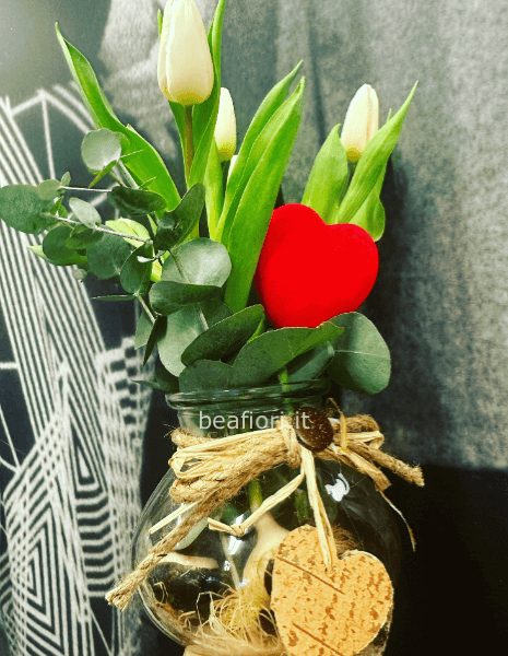 Tulipani con vaso